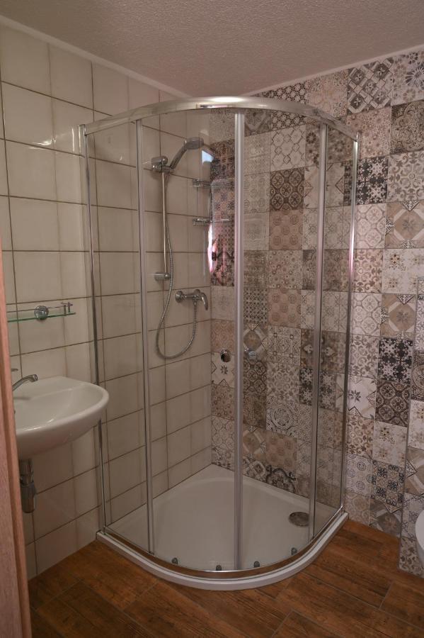Penzion Mezi Radky Jindřichův Hradec Extérieur photo