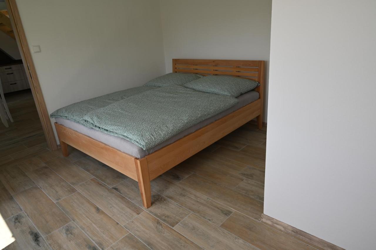 Penzion Mezi Radky Jindřichův Hradec Extérieur photo