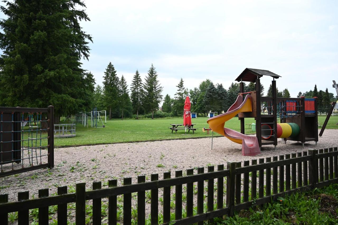 Penzion Mezi Radky Jindřichův Hradec Extérieur photo
